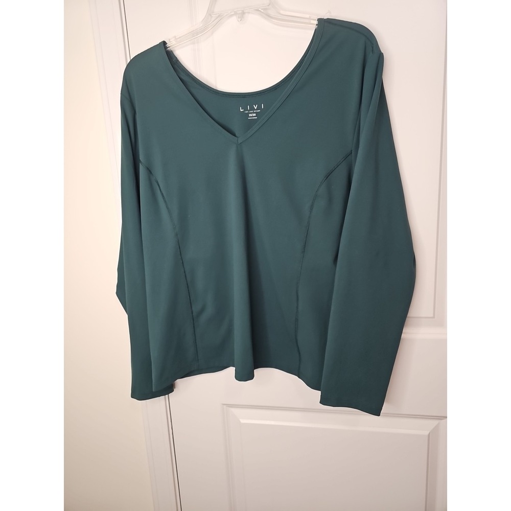 lane bryant livi active 26 28 Green Long Sleeve Top